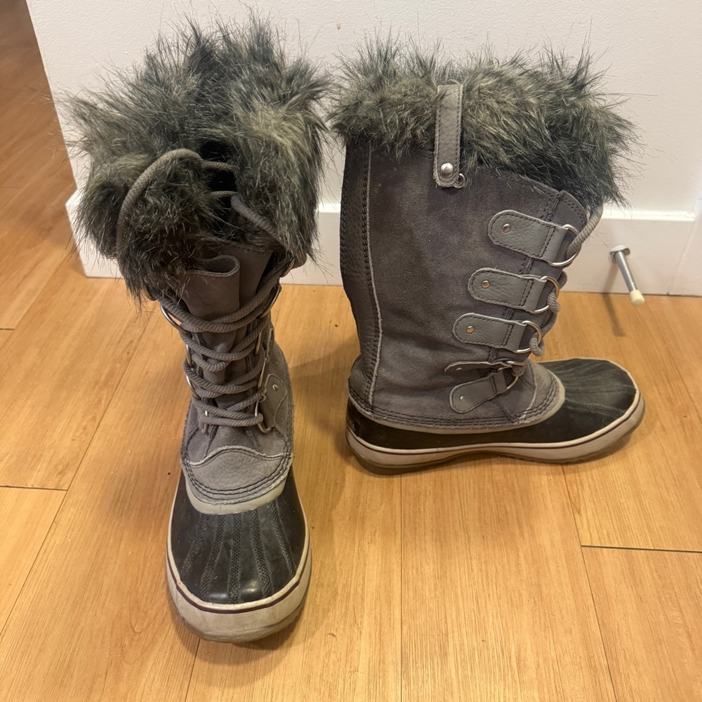 Sorel Joan of Arctic Waterproof Snow Boots - Picture 2 of 11